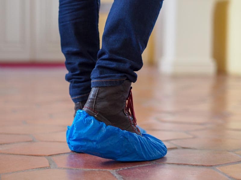 Set de 100 Cubre-Calzado de tela TNT - imagen 3