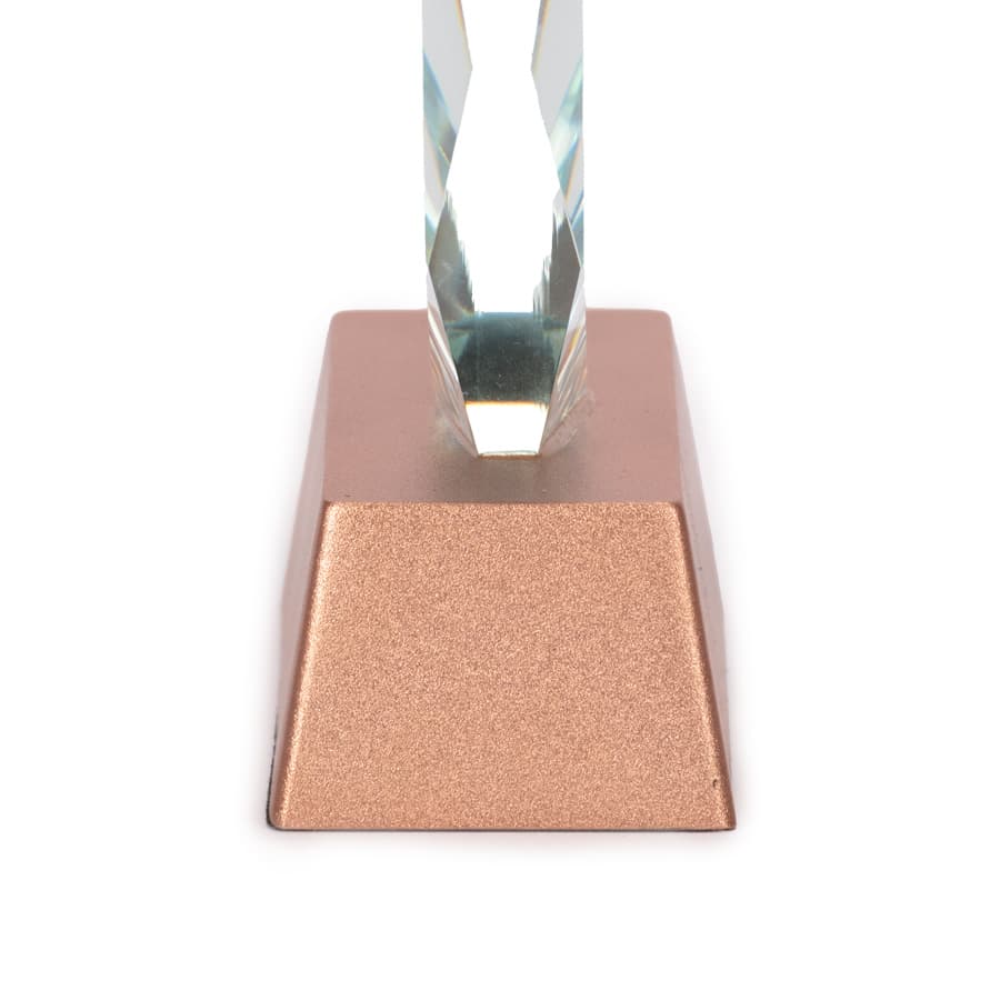 Trofeo Galvano de Cristal «RUNE» con base encobrizada. - imagen 6